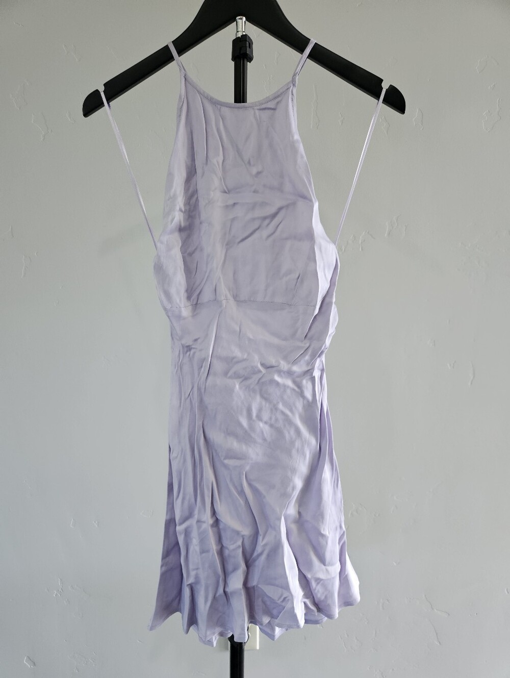 New Zara pastel lilac satin effect mini slip dress with a cross-back design - Picture 2 of 6